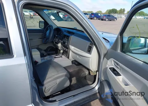 2008 Jeep Liberty Sport from USA, damaged, VIN 1J8GN28K18W152436